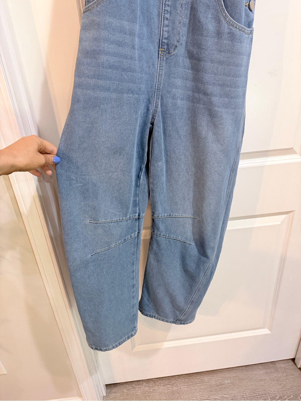 Women’s Light Wash Denim Barrel Overalls - Picture 2 of 7